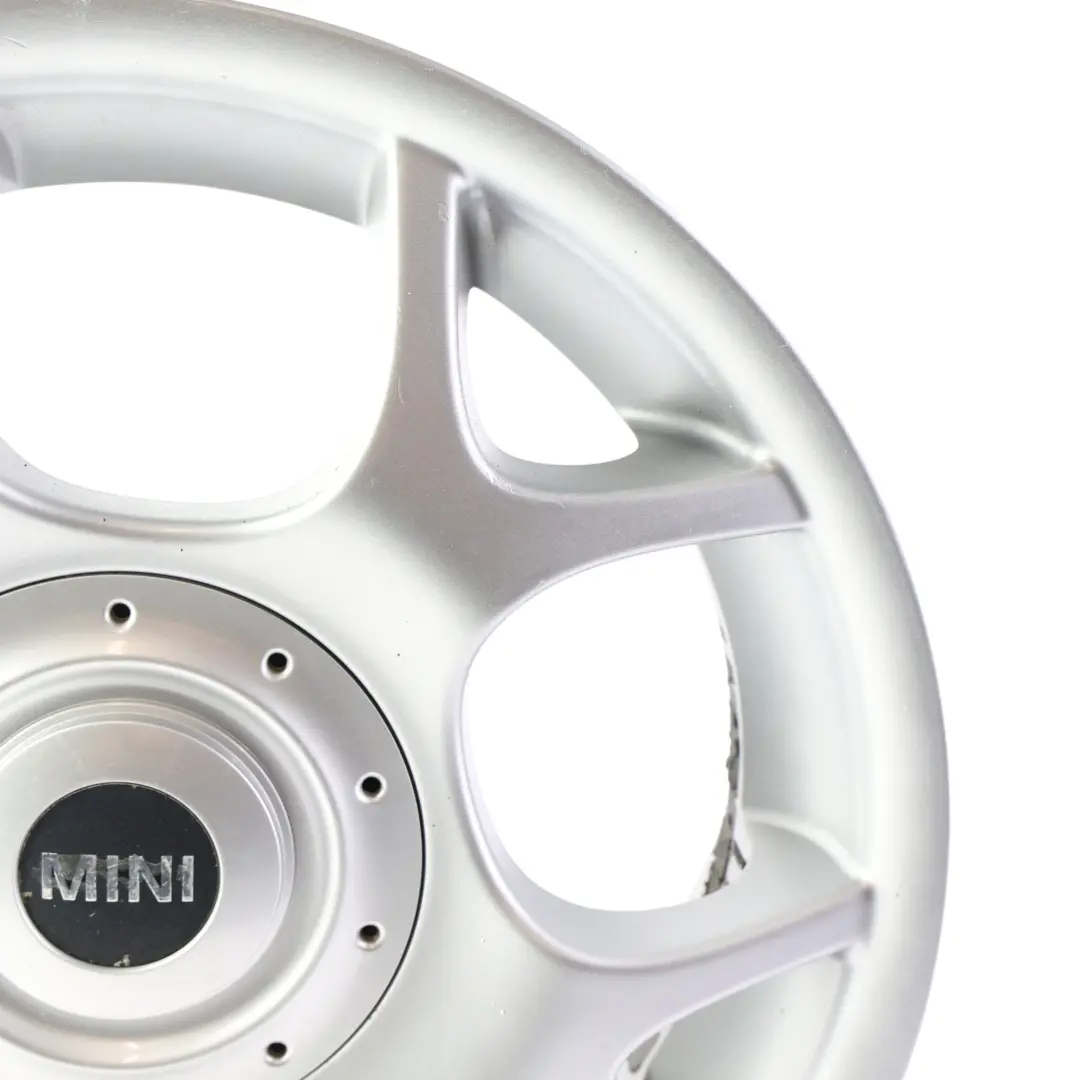 Srebrna Felga Aluminiowa 16" ET:48 6,5J do Mini Cooper One R50 R52 R53 o numerze 1512350 Mini Cooper One R50 R52 R53 Srebrna Felga Aluminiowa 16" ET:48 6,5J - SKU 1512350-2 - Numer Części 1512350