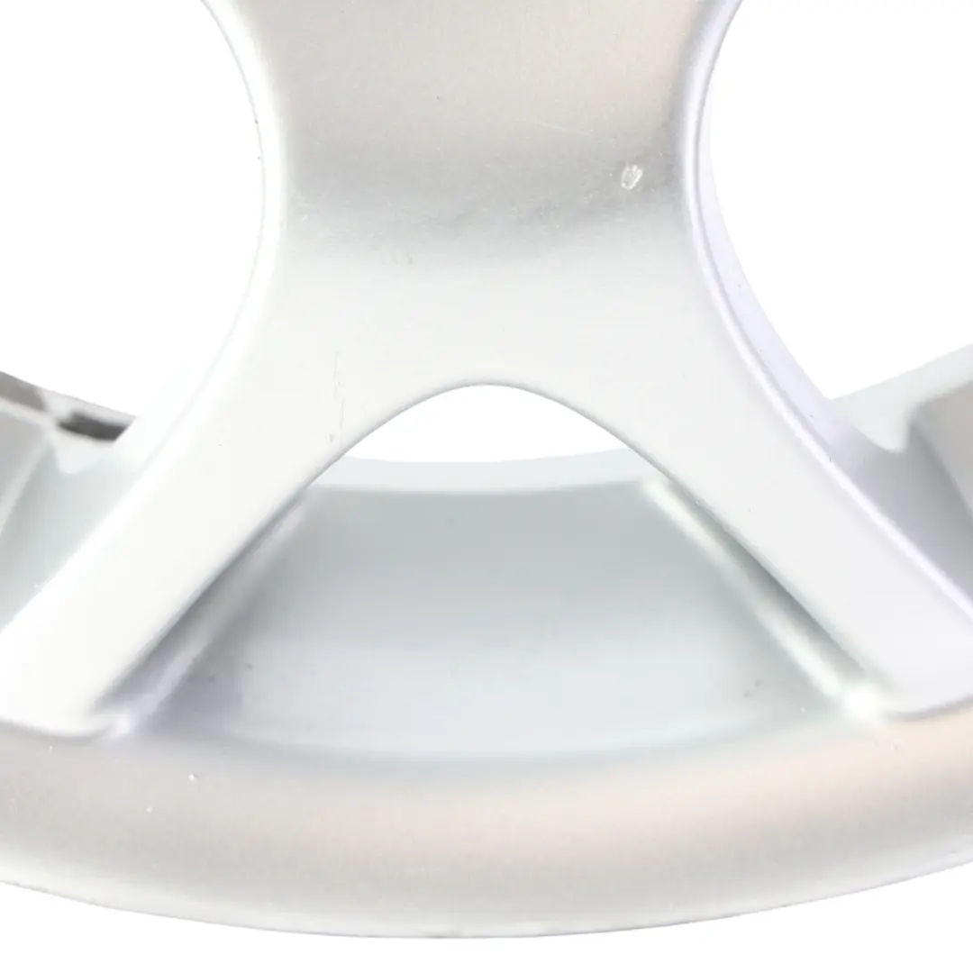 Srebrna Felga Aluminiowa 16" ET:48 6,5J do Mini Cooper One R50 R52 R53 o numerze 1512350 Mini Cooper One R50 R52 R53 Srebrna Felga Aluminiowa 16" ET:48 6,5J - SKU 1512350-2 - Numer Części 1512350