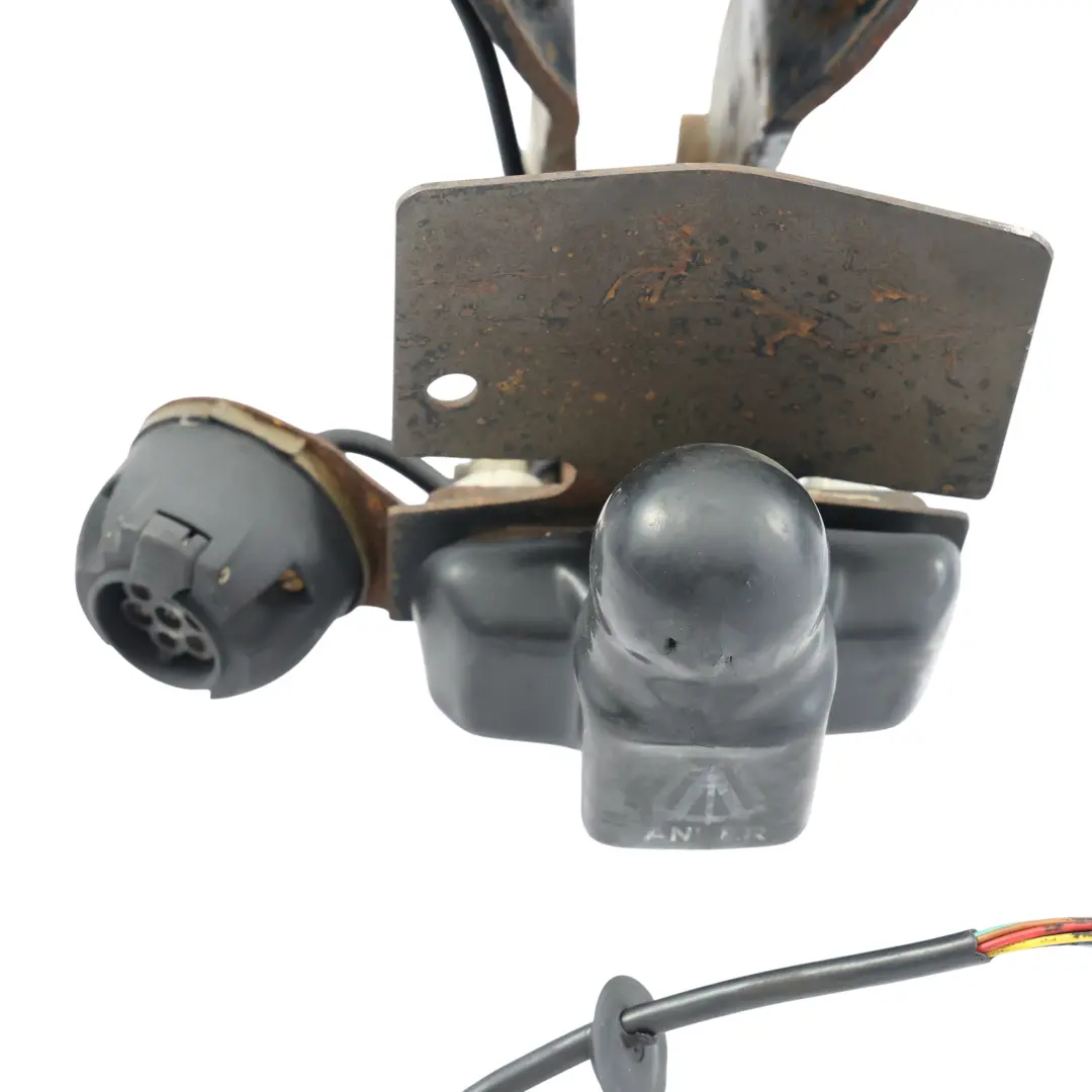  Inny Ford Mondeo Mk4 Anhängerkupplung Kugelkopf Abschleppöse Haken - SKU 1702166 - Teilenummer 1702166
