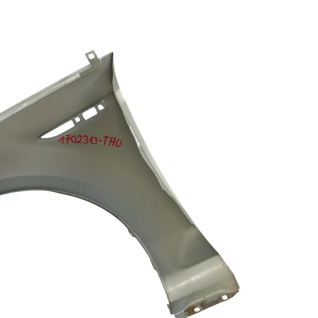 MK4 Parafango Anteriore Destro Thunder Metallic 686 per Ford Mondeo con numero di parte 1702313 Ford Mondeo MK4 Parafango Anteriore Destro Thunder Metallic 686 - SKU 1702313-THU - Numero di parte 1702313