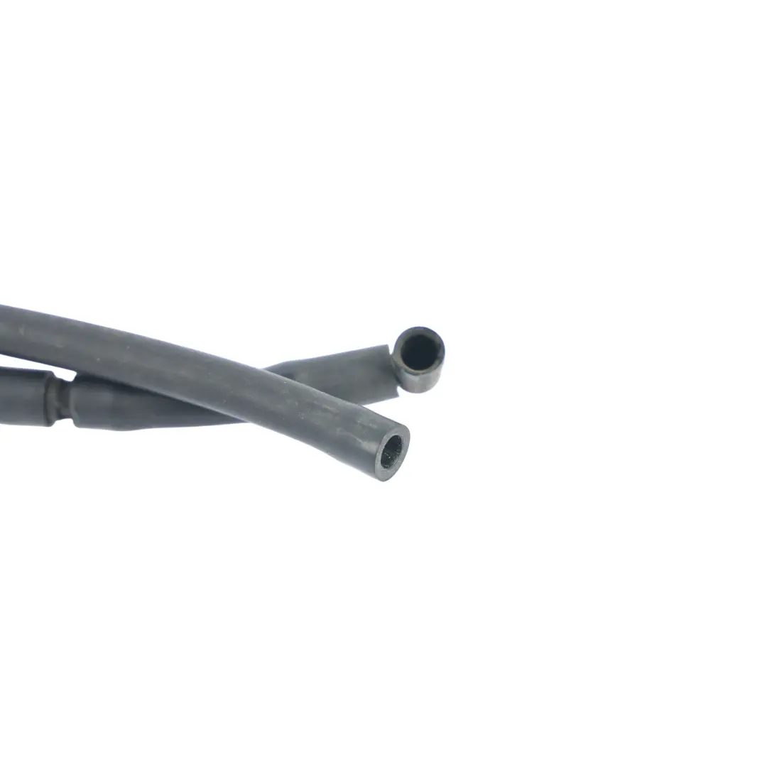 Ford Mondeo Mk4 Wąż Spryskiwaczy Przedniej Szyby BS71-17K605-AB - SKU 1705678 - Numer Części 1705678