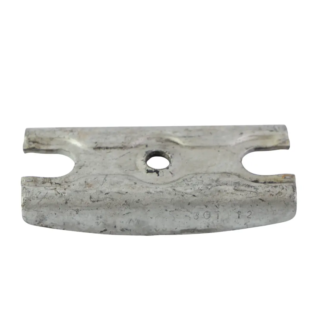 Injector Clamp Bracket 2.2 TDCi Diesel BK2Q-9L535-AD to Ford Transit Mk7 Fuel with Part number 1717581 Ford Transit Mk7 Fuel Injector Clamp Bracket 2.2 TDCi Diesel BK2Q-9L535-AD - SKU 1717581 - Part number 1717581