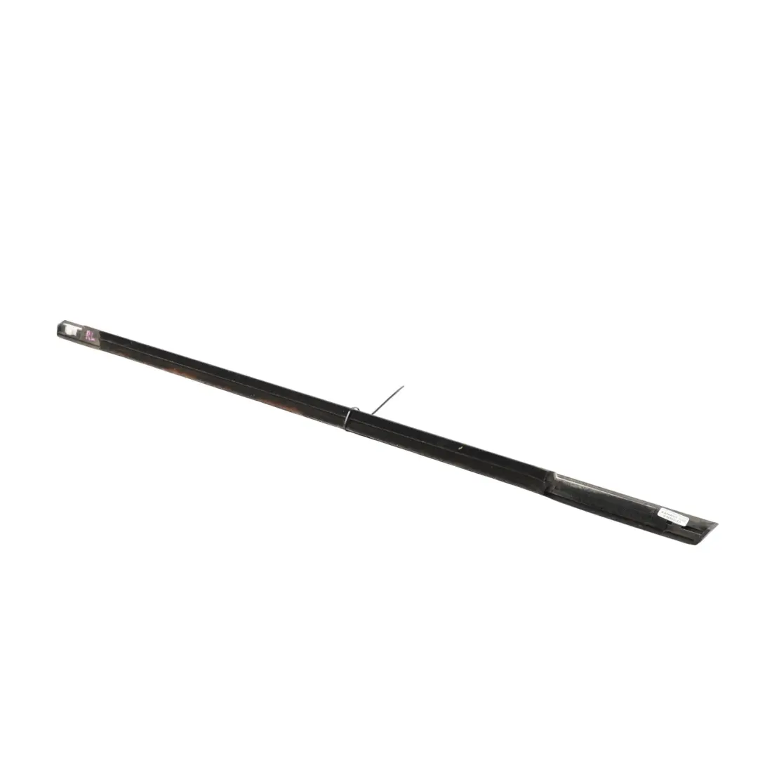 MK4 Moldura Burlete Ventana Puerta Trasera Izquierda 7S71-A25605-AK para Ford Mondeo con número de pieza 1742021 Ford Mondeo MK4 Moldura Burlete Ventana Puerta Trasera Izquierda 7S71-A25605-AK - SKU 1742021 - Número de pieza 1742021