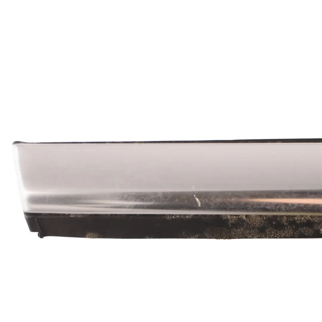 Mk4 Rear Door Window Weatherstrip Trim Right O/S 8S71-A25604-CD to Ford Mondeo with Part number 1742023 Ford Mondeo Mk4 Rear Door Window Weatherstrip Trim Right O/S 8S71-A25604-CD - SKU 1742023 - Part number 1742023