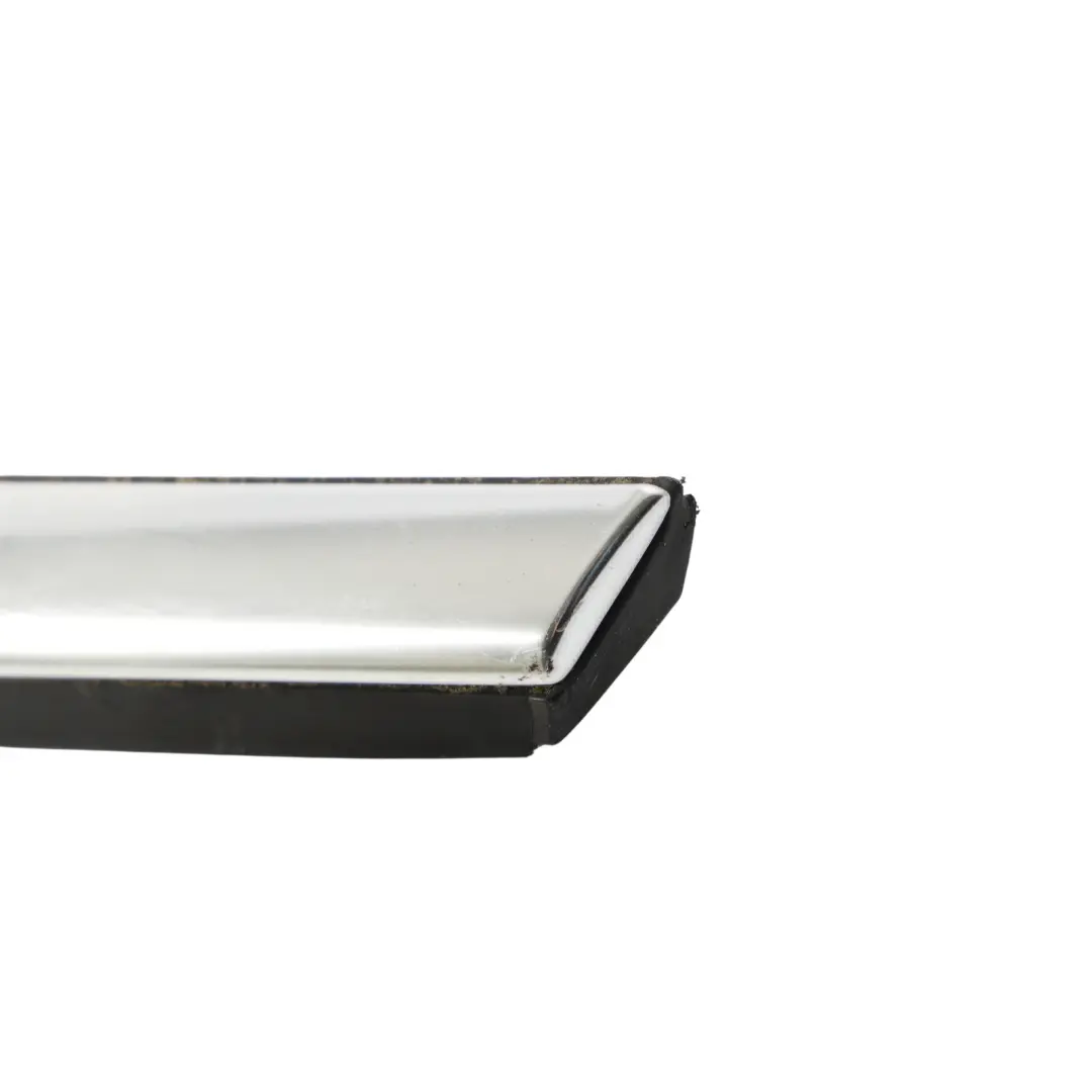 Ford Mondeo Mk4 Rear Door Window Weatherstrip Trim Right O/S 8S71-A25604-CD - SKU 1742023 - Part number 1742023