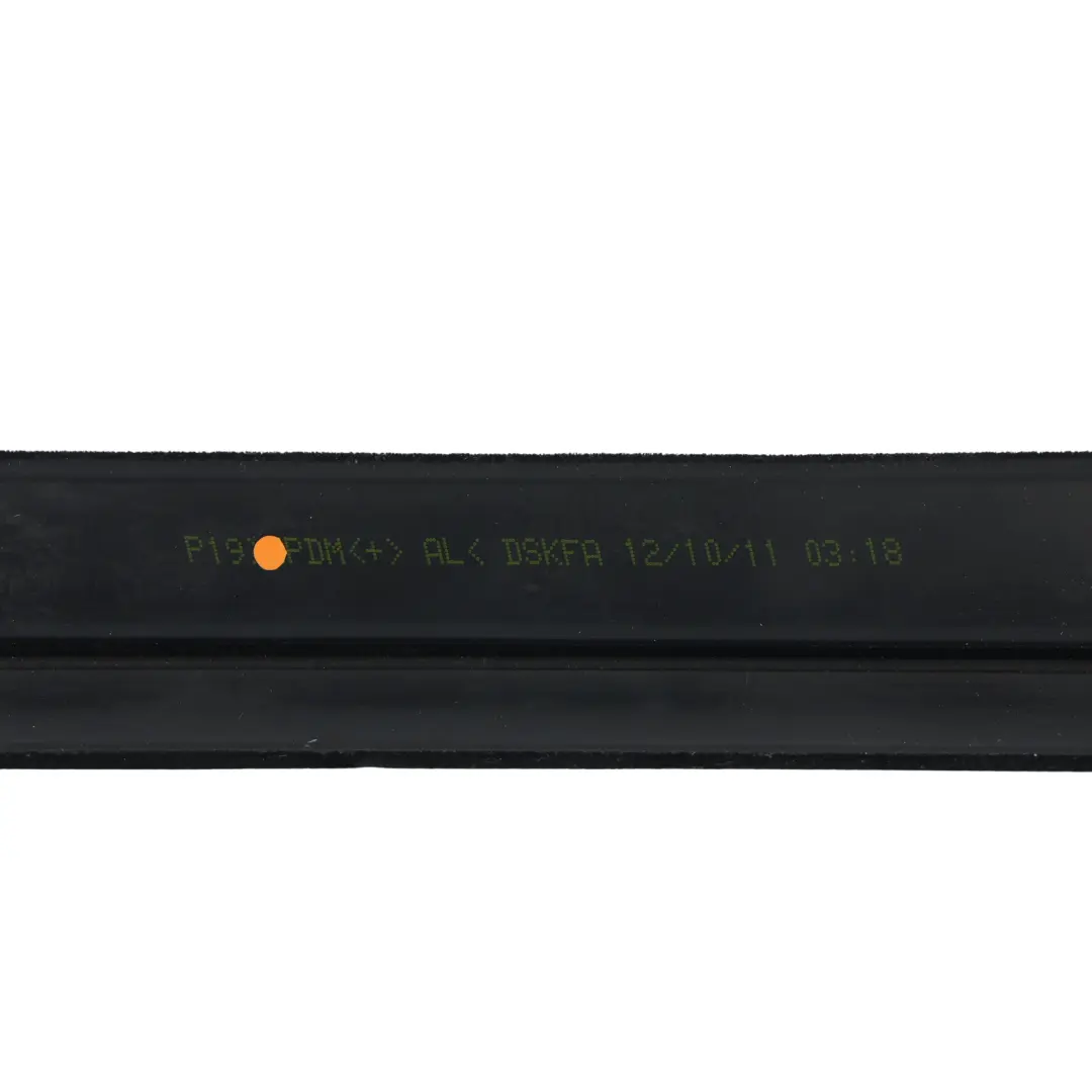 Ford Mondeo MK4 Joint Étanchéité Vitre Porte Arrière Gauche BS71-N25825-AJ - SKU 1777857 - Numéro de pièce 1777857