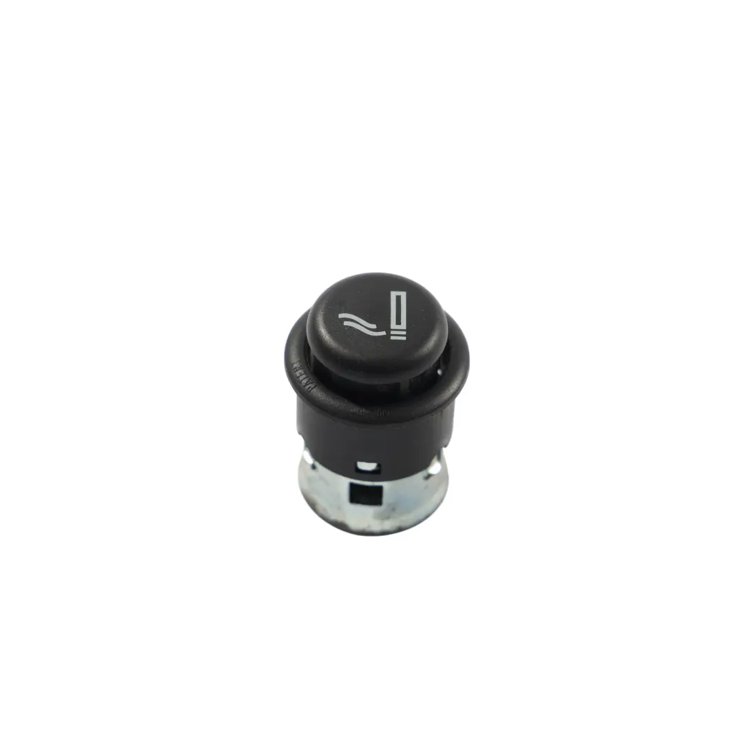 MK6 Audi A3 8V Presa Accendisigari Assemblaggio per Volkswagen Golf con numero di parte 1J0919307 Volkswagen Golf MK6 Audi A3 8V Presa Accendisigari Assemblaggio - SKU 1J0919307 - Numero di parte 1J0919307