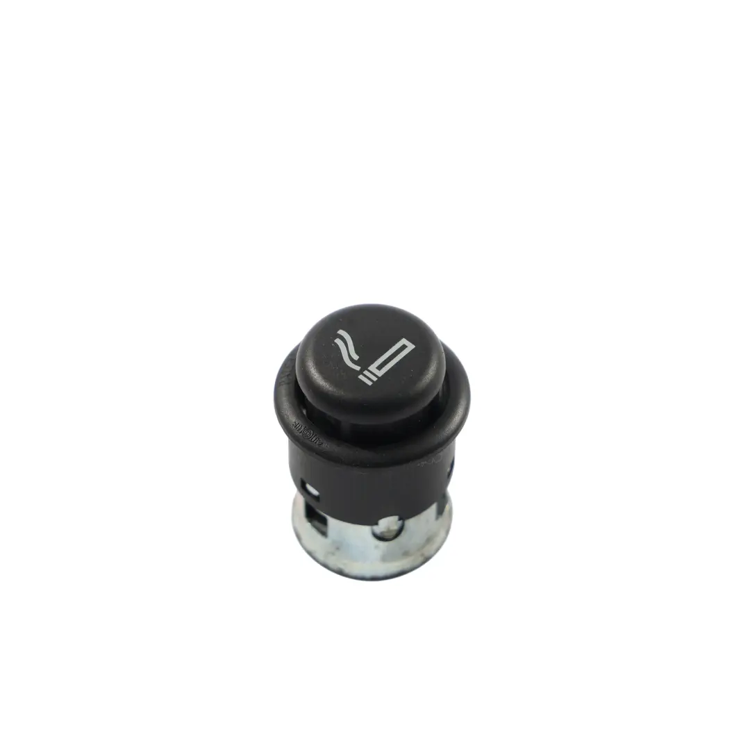 Volkswagen Golf MK6 Audi A3 8V Encendedor Mechero Enchufe Conjunto - SKU 1J0919307 - Número de pieza 1J0919307