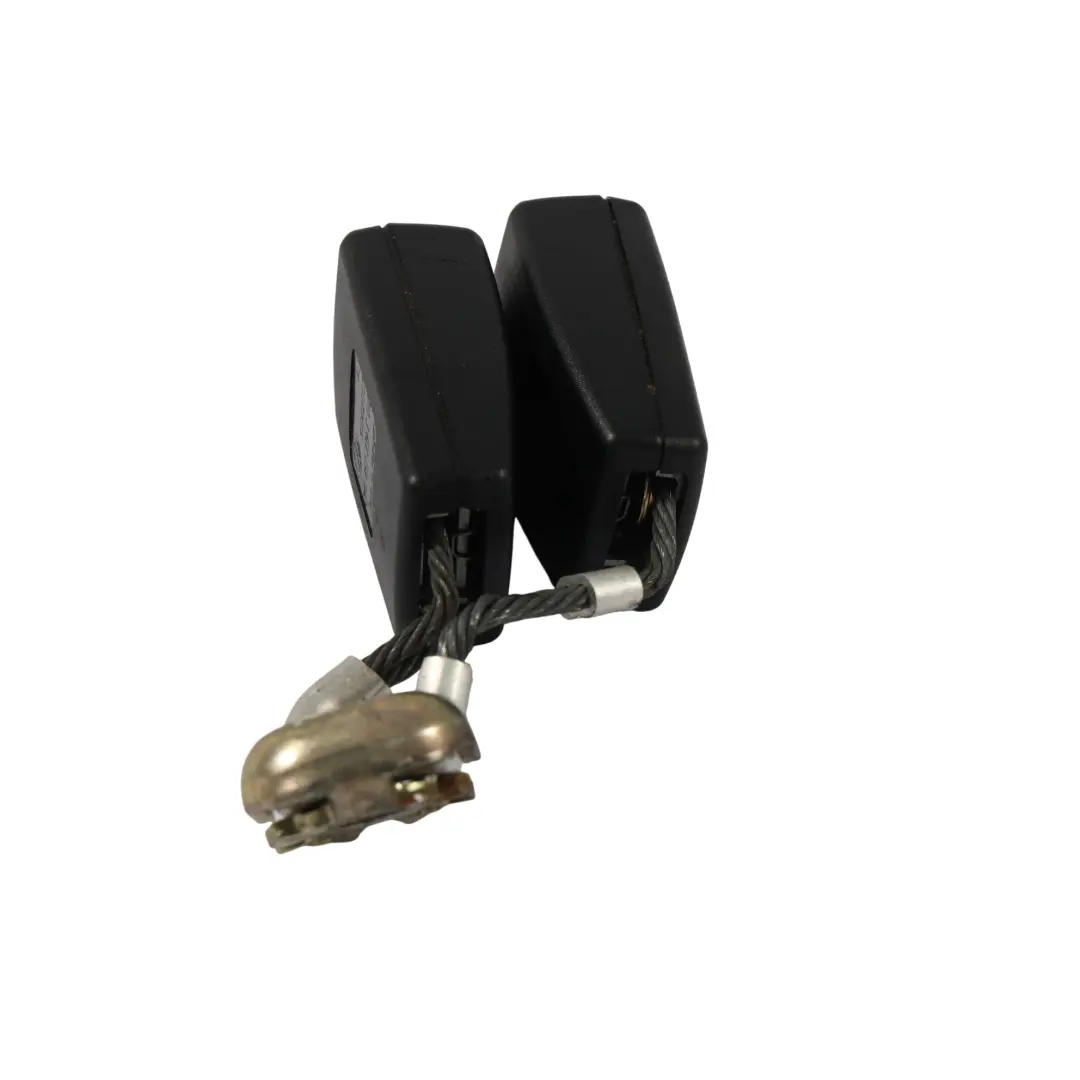 Volkswagen Golf MK6 Fibbia Cintura Posteriore Centrale Doppia - SKU 1K0857739E - Numero di parte 1K0857739E