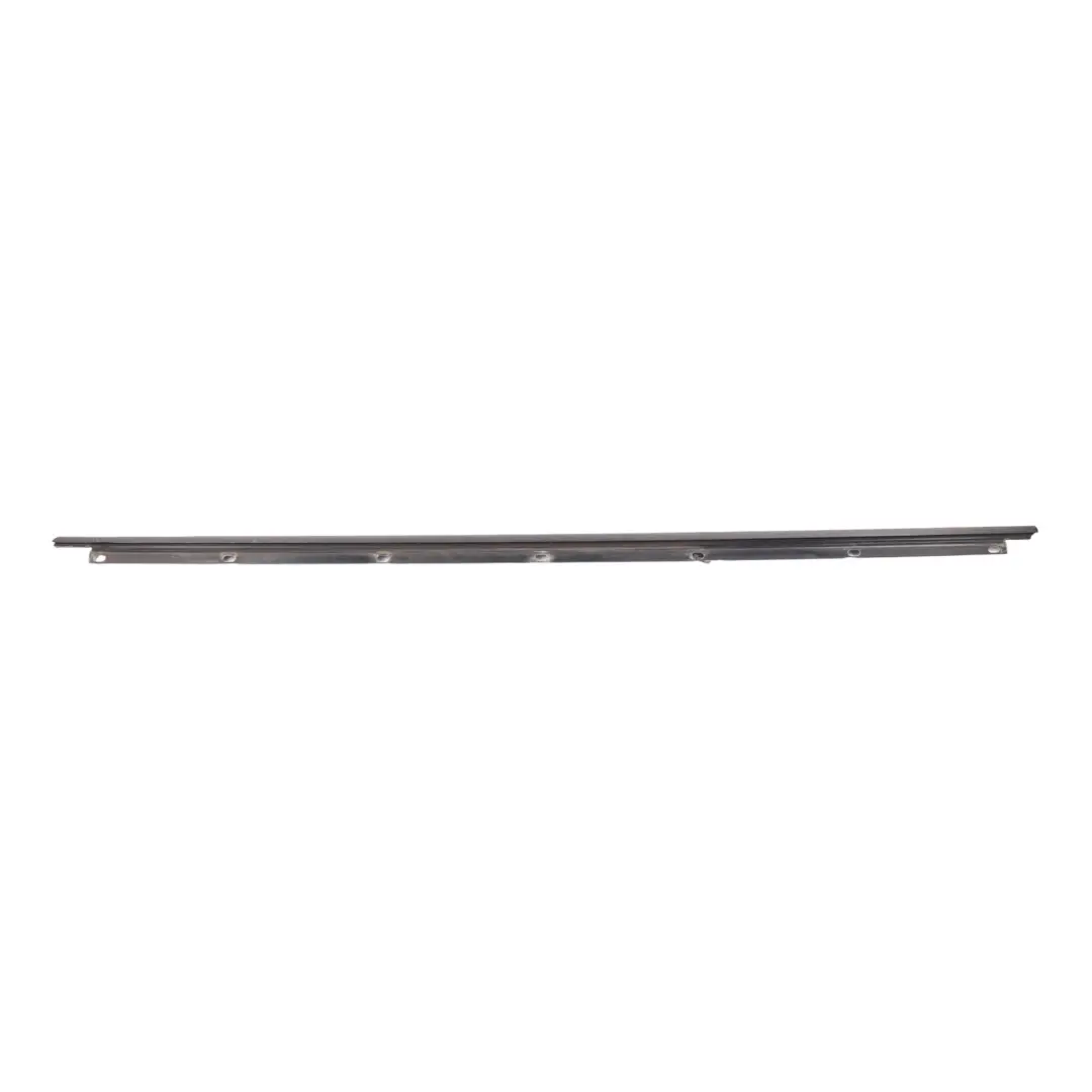 Volkswagen Golf Mk5 Fensterdichtung Tür Vorne Links - SKU 1K3837477D - Teilenummer 1K3837477D