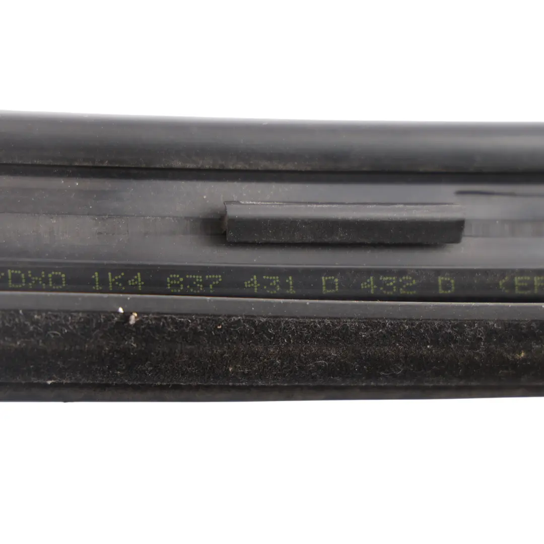 1k Window Guide Rubber Seal Front Right O/S to Volkswagen Golf Gti with Part number 1K4837432D Volkswagen Golf Gti 1k Window Guide Rubber Seal Front Right O/S - SKU 1K4837432D - Part number 1K4837432D