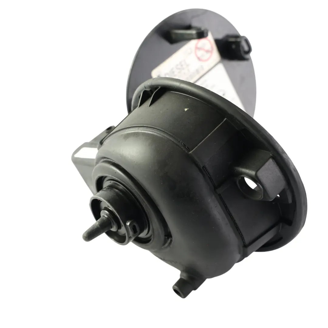 Volkswagen Golf Mk5 Trappe Réservoir Carburant Gris Urano I7F - SKU 1K6809857C-URG - Numéro de pièce 1K6809857C