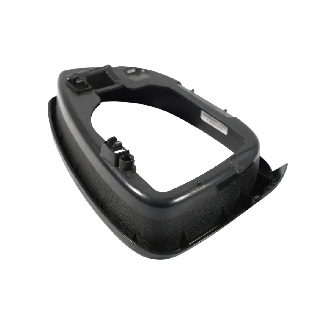 MK3 Marco Retrovisor Lateral Derecho para Volkswagen Scirocco con número de pieza 1K8857601A Volkswagen Scirocco MK3 Marco Retrovisor Lateral Derecho - SKU 1K8857601A - Número de pieza 1K8857601A