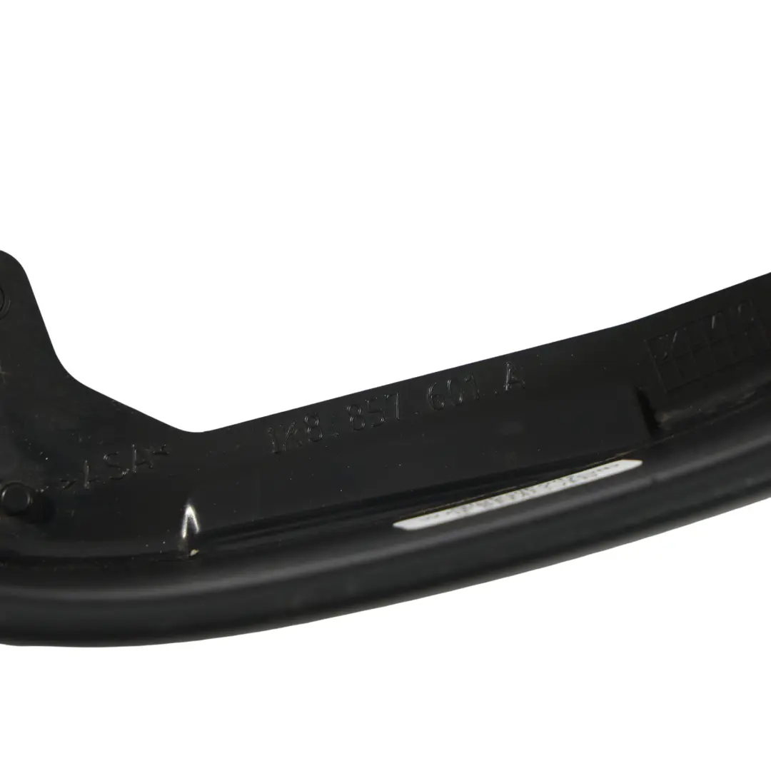 Mk3 Ramka Lusterka Bocznego Prawa do Volkswagen Scirocco o numerze 1K8857601A Volkswagen Scirocco Mk3 Ramka Lusterka Bocznego Prawa - SKU 1K8857601A - Numer Części 1K8857601A