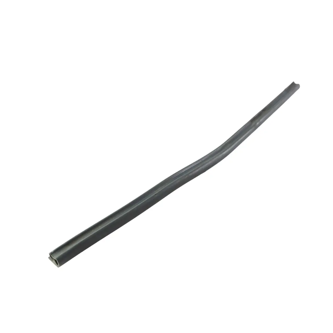 2K Guarnizione Gomma Cofano Destro per Volkswagen Caddy con numero di parte 1T0823708A Volkswagen Caddy 2K Guarnizione Gomma Cofano Destro - SKU 1T0823708A - Numero di parte 1T0823708A