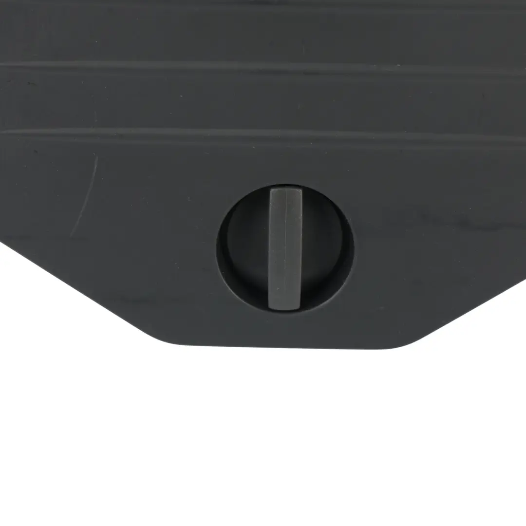 Rivestimento Portellone Bagagliaio Posteriore 1T0868431C per Volkswagen Touran 1T con numero di parte 1T0686431C Volkswagen Touran 1T Rivestimento Portellone Bagagliaio Posteriore 1T0868431C - SKU 1T0686431C - Numero di parte 1T0686431C
