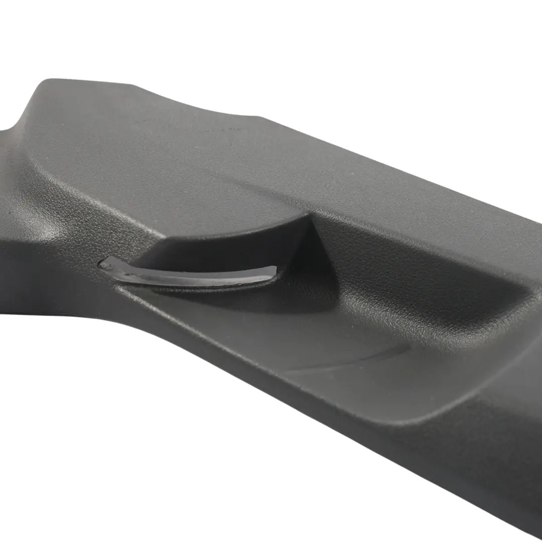 Osłona Panelu Fotela Czarna Przednia Lewa do Volkswagen Touran 1T o numerze 1T0881313C Volkswagen Touran 1T Osłona Panelu Fotela Czarna Przednia Lewa - SKU 1T0881313C - Numer Części 1T0881313C