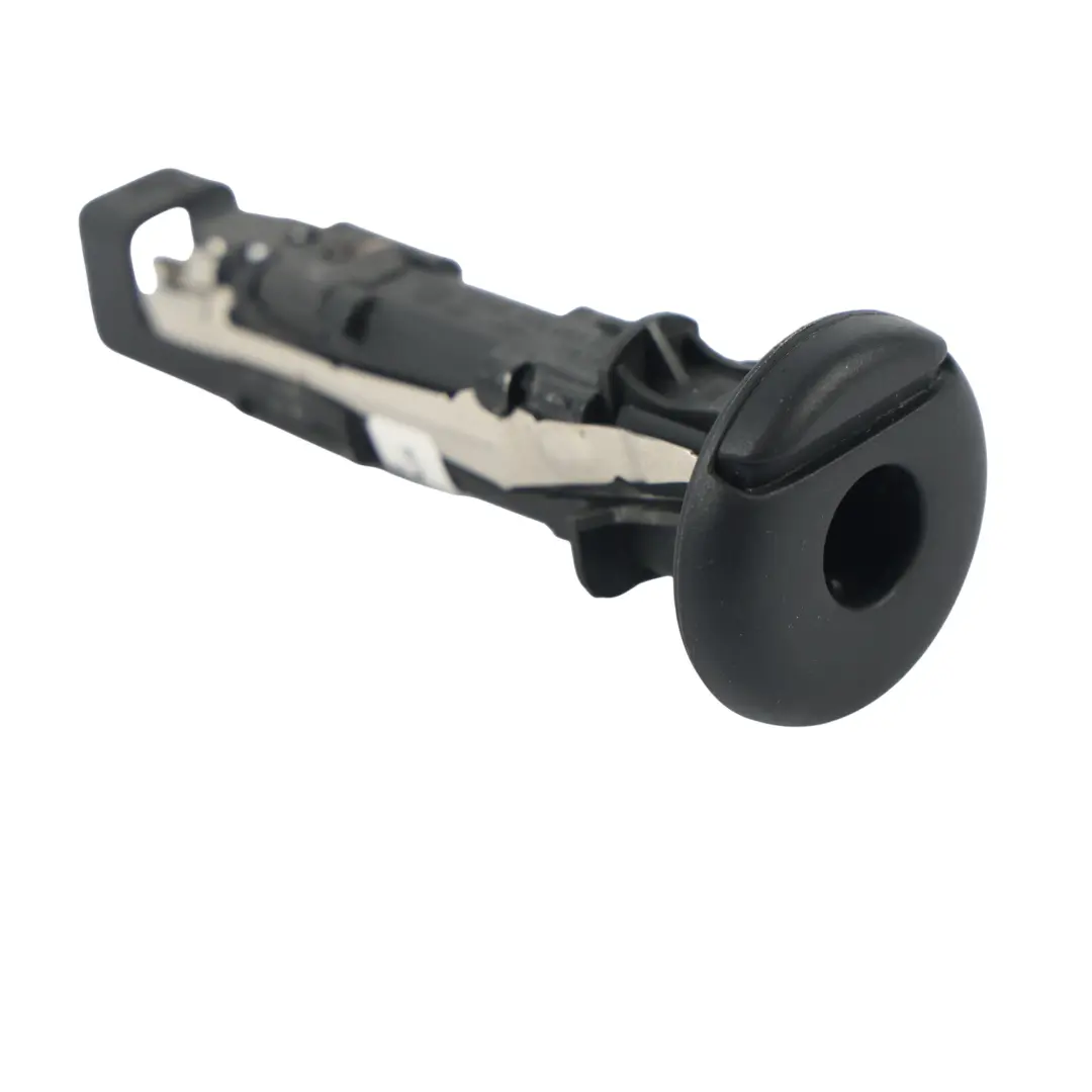 Prowadnica Zagłówka Z Przyciskiem do Skoda VW Audi Seat o numerze 1T0883920E Skoda VW Audi Seat Prowadnica Zagłówka Z Przyciskiem - SKU 1T0883920E - Numer Części 1T0883920E
