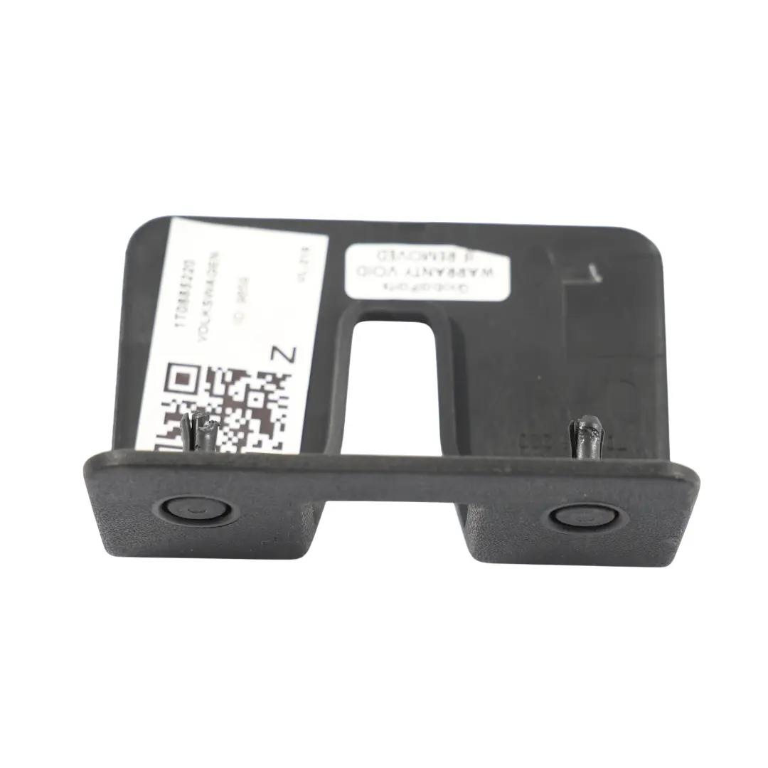 Zaślepka Zamka Oparcia Kanapy Tylnej do Volkswagen Touran 1T o numerze 1T0885220 Volkswagen Touran 1T Zaślepka Zamka Oparcia Kanapy Tylnej - SKU 1T0885220 - Numer Części 1T0885220