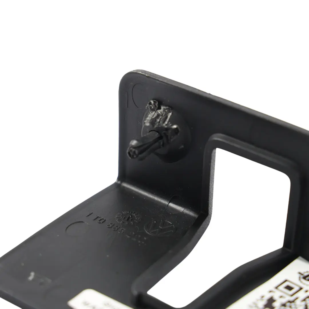 Volkswagen Touran 1T Capuchon Cache Verrouillage Siège Arrière - SKU 1T0885220 - Numéro de pièce 1T0885220