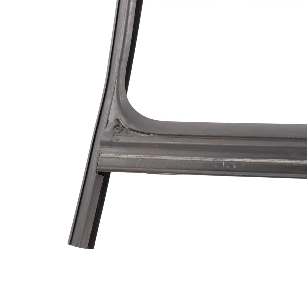 Skoda Octavia 1Z Dichtung Festes Seitenfenster Hinten Links - SKU 1Z9845209N - Teilenummer 1Z9845209N