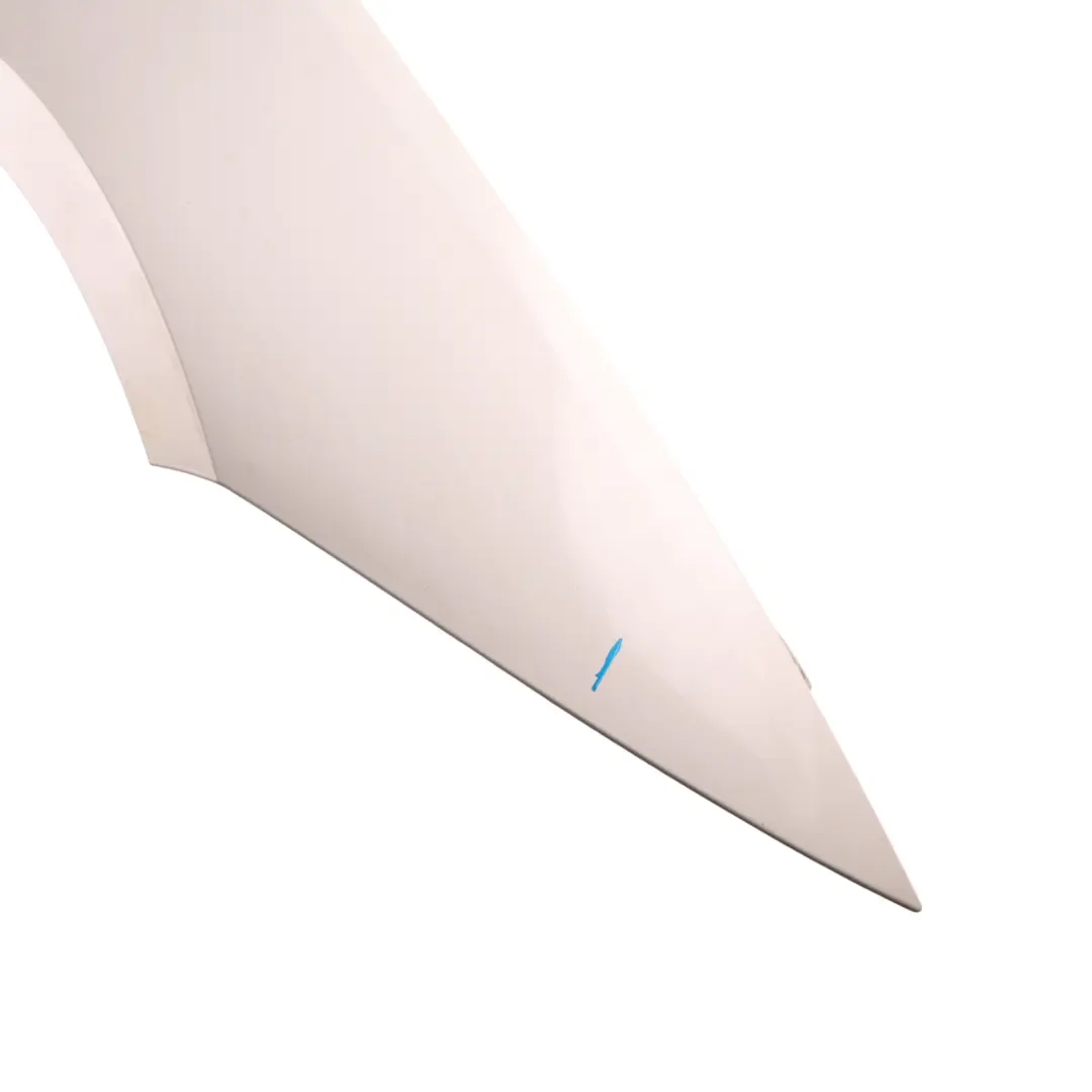 Aile Avant Panneau Droite Alpinweiss 3 Blanc - 300 pour BMW E92 à propos du numéro de pièce 2155922 BMW E92 Aile Avant Panneau Droite Alpinweiss 3 Blanc - 300 - SKU 2155922-AW1 - Numéro de pièce 2155922