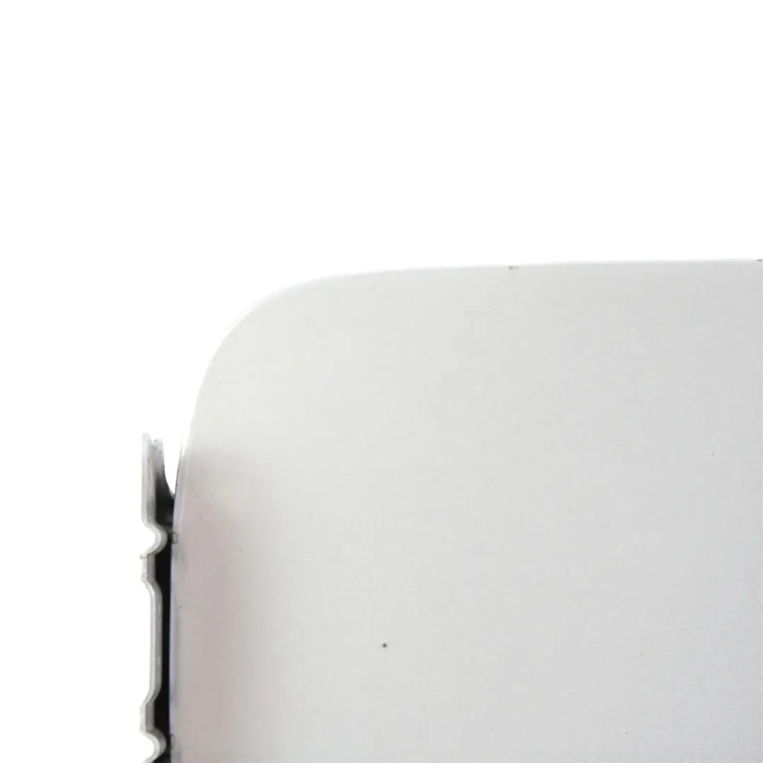 2K Coperchio Sportello Serbatoio Argento A7W per Volkswagen Caddy con numero di parte 2K0809905B Volkswagen Caddy 2K Coperchio Sportello Serbatoio Argento A7W - SKU 2K0809905B-RES - Numero di parte 2K0809905B