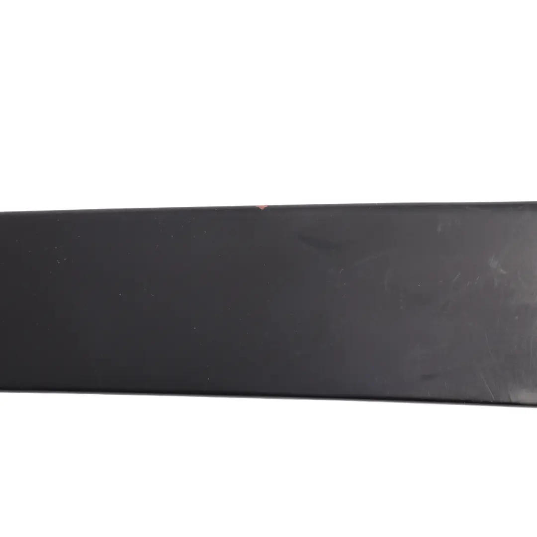 Volkswagen Caddy MK3 Rivestimento Montante Porta Anteriore Destro - SKU 2K0837902E - Numero di parte 2K0837902E