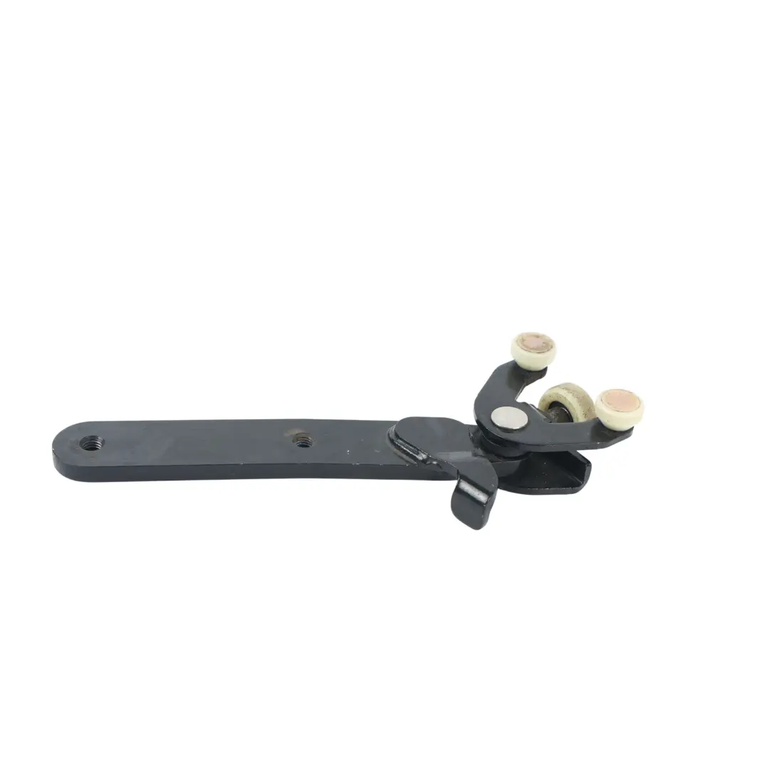 2K Guía Rodillo Puerta Corredera Izquierda para Volkswagen Caddy Maxi con número de pieza 2K0843397B Volkswagen Caddy Maxi 2K Guía Rodillo Puerta Corredera Izquierda - SKU 2K0843397B - Número de pieza 2K0843397B