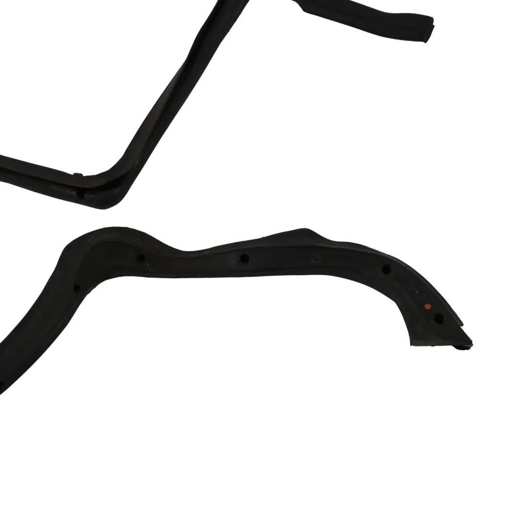 2K Junta Goma Puerta Corredera Inferior Izquierda para Volkswagen Caddy con número de pieza 2K0843793E Volkswagen Caddy 2K Junta Goma Puerta Corredera Inferior Izquierda - SKU 2K0843793E - Número de pieza 2K0843793E