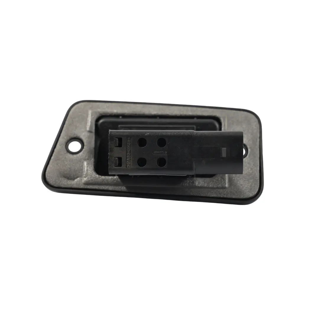 Volkswagen Caddy 2K Piastra Connettore Porta Scorrevole Destra - SKU 2K0907496A - Numero di parte 2K0907496A