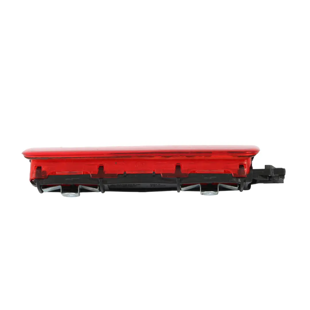 2K Trzecie Dodatkowe Światło Stop do VW Volkswagen Caddy Maxi o numerze 2K0945087G VW Volkswagen Caddy Maxi 2K Trzecie Dodatkowe Światło Stop - SKU 2K0945087G - Numer Części 2K0945087G