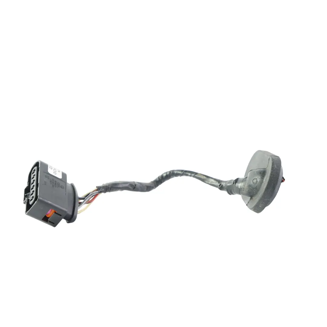 Volkswagen VW Caddy Mk3 Rear Tail Light Lamp Plug Socket Wiring Left N/S - SKU 2K0945095P-1 - Part number 2K0945095P