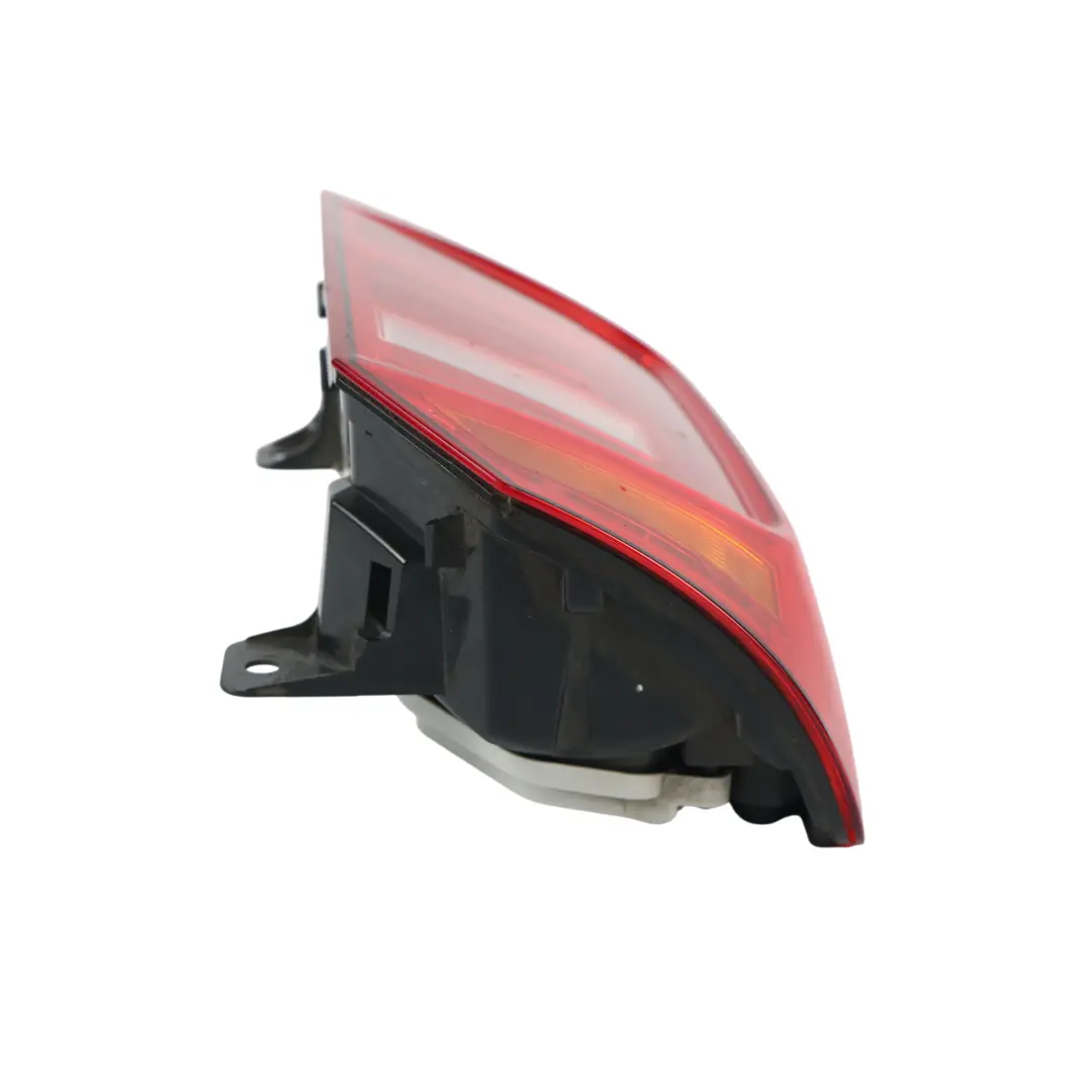 2K Luz Piloto Trasero Izquierdo para Volkswagen Caddy Maxi con número de pieza 2K2945095M Volkswagen Caddy Maxi 2K Luz Piloto Trasero Izquierdo - SKU 2K2945095M - Número de pieza 2K2945095M