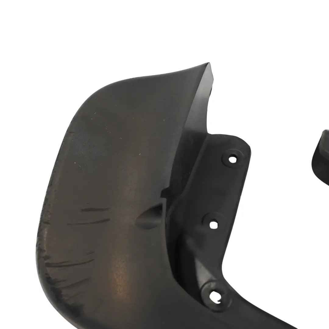 2K Paraspruzzi Posteriore Sinistro Destro SET X2 per Volkswagen Caddy con numero di parte 2K5075101 Volkswagen Caddy 2K Paraspruzzi Posteriore Sinistro Destro SET X2 - SKU 2K5075101 - Numero di parte 2K5075101