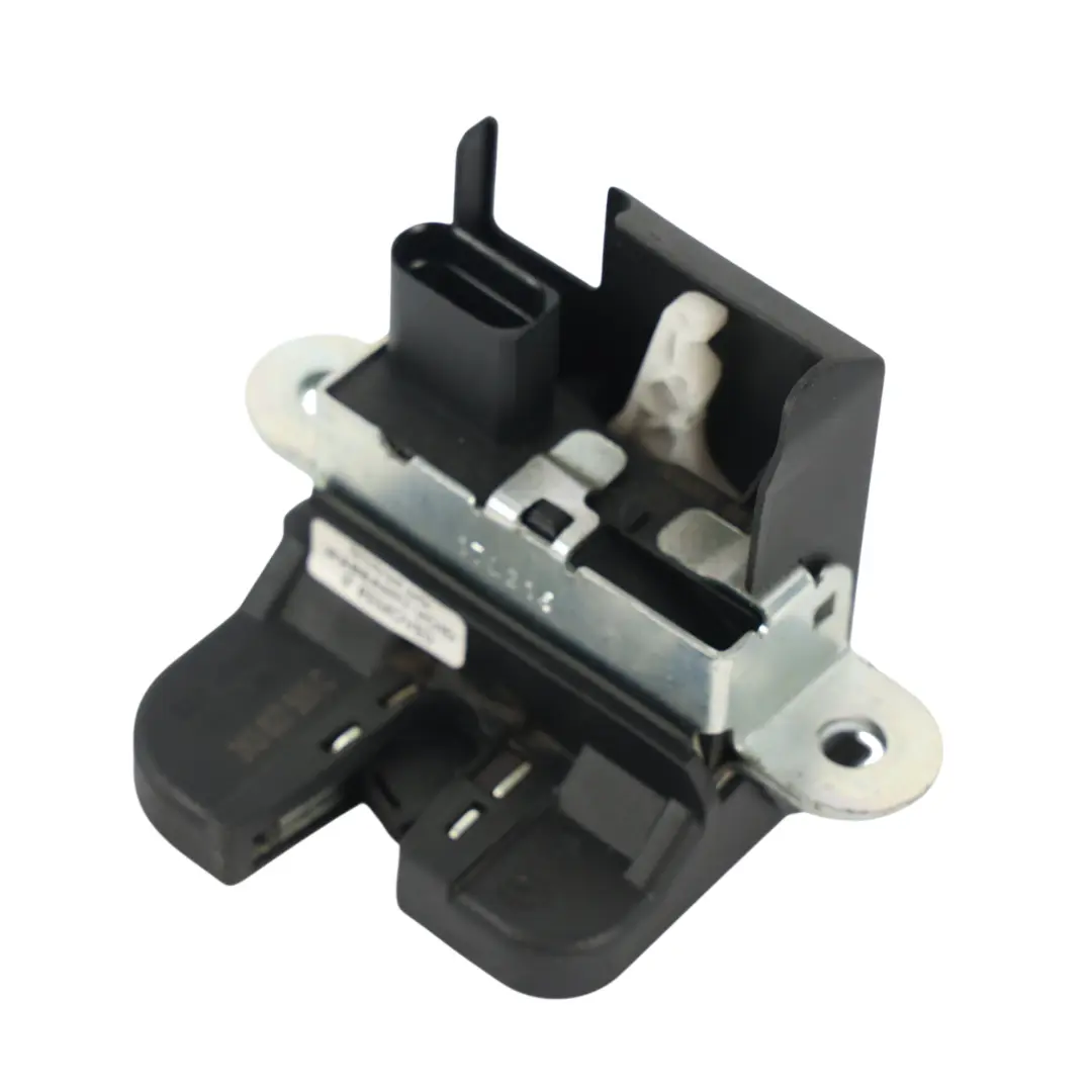 Volkswagen Caddy 2K Hayon Coffre Serrure Interrupteur Actionneur - SKU 2K5827505C - Numéro de pièce 2K5827505C