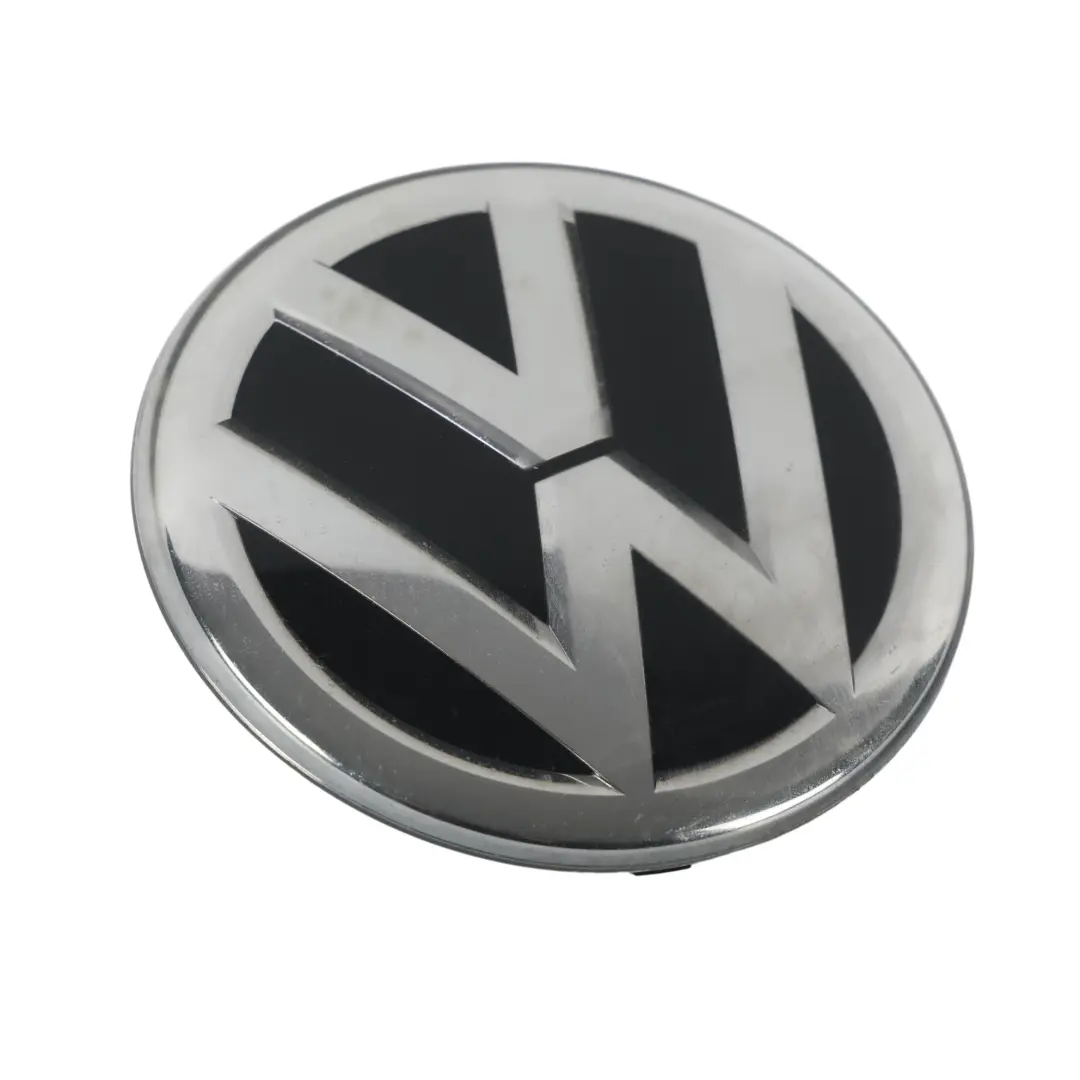 2K Front Badge Bonnet Hood Logo Emblem to Volkswagen Caddy Maxi with Part number 2K5853601A Volkswagen Caddy Maxi 2K Front Badge Bonnet Hood Logo Emblem - SKU 2K5853601A - Part number 2K5853601A