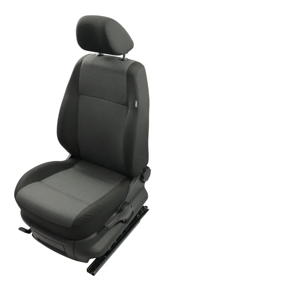 Volkswagen Caddy 2K Vordersitz Links Stoff Titan Schwarz - SKU 2K5881805KB-1 - Teilenummer 2K5881805KB