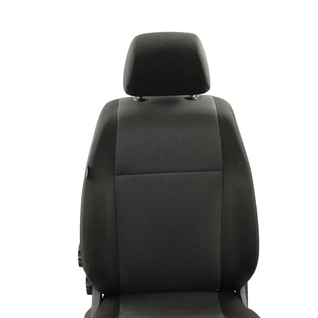 2K Sitz Vorne Rechts Stoff Titan Schwarz für Volkswagen Caddy mit Teilenummer 2K5881806GB Volkswagen Caddy 2K Sitz Vorne Rechts Stoff Titan Schwarz - SKU 2K5881806GB-1 - Teilenummer 2K5881806GB