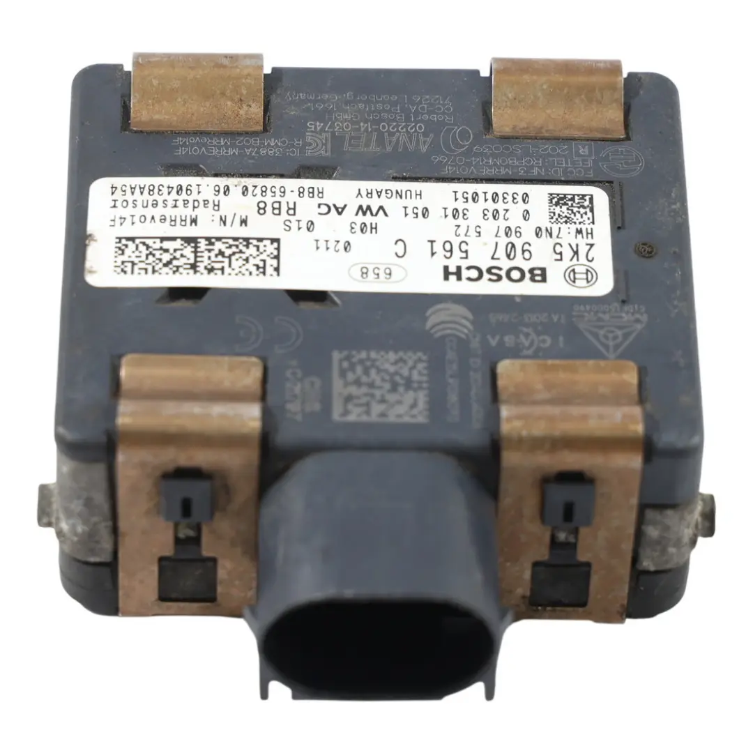 2K Sensore Radar Anteriore 2.0 TDI per Volkswagen Caddy Maxi con numero di parte 2K5907561C Volkswagen Caddy Maxi 2K Sensore Radar Anteriore 2.0 TDI - SKU 2K5907561C - Numero di parte 2K5907561C