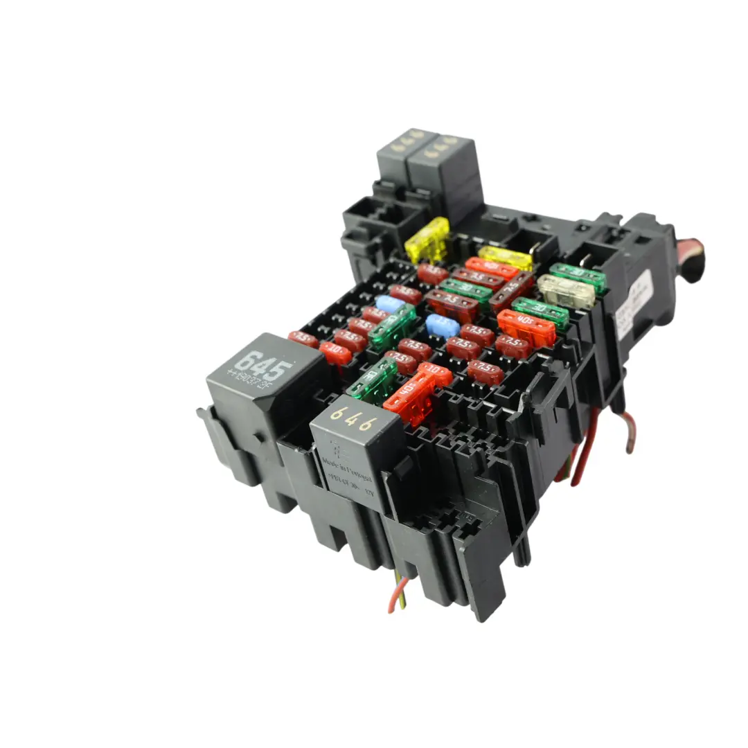 Fuse Relay Box Power Supply Unit to Audi A1 GB VW Transporter T6 with Part number 2Q0937615A Audi A1 GB VW Transporter T6 Fuse Relay Box Power Supply Unit - SKU 2Q0937615A-1 - Part number 2Q0937615A