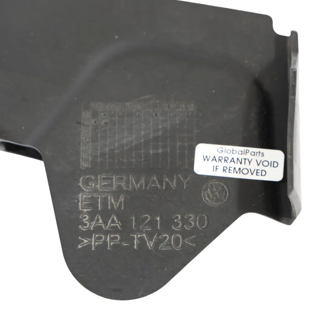 Guida Aria Superiore Radiatore per Audi A4 B8 VW Volkswagen Passat 36 con numero di parte 3AA121330 Audi A4 B8 VW Volkswagen Passat 36 Guida Aria Superiore Radiatore - SKU 3AA121330 - Numero di parte 3AA121330