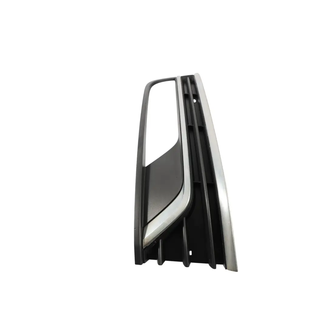 Grille Antibrouillard Avant Chrome Gauche pour Volkswagen Passat B7 à propos du numéro de pièce 3AA853665 Volkswagen Passat B7 Grille Antibrouillard Avant Chrome Gauche - SKU 3AA853665 - Numéro de pièce 3AA853665