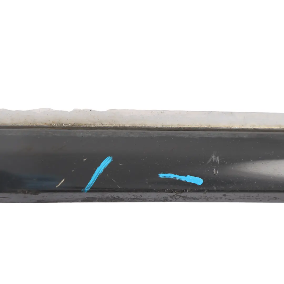 Front Door Moulding Lower Right O/S Urano Grey - I7F to Volkswagen Passat B7 with Part number 3AA854940A Volkswagen Passat B7 Front Door Moulding Lower Right O/S Urano Grey - I7F - SKU 3AA854940A-URG - Part number 3AA854940A