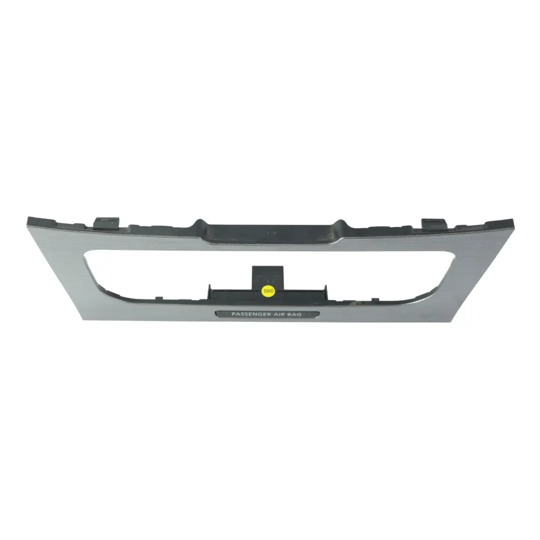 Cornice Pannello Controllo Riscaldamento per Volkswagen Passat B7 con numero di parte 3AA863100B Volkswagen Passat B7 Cornice Pannello Controllo Riscaldamento - SKU 3AA863100B - Numero di parte 3AA863100B