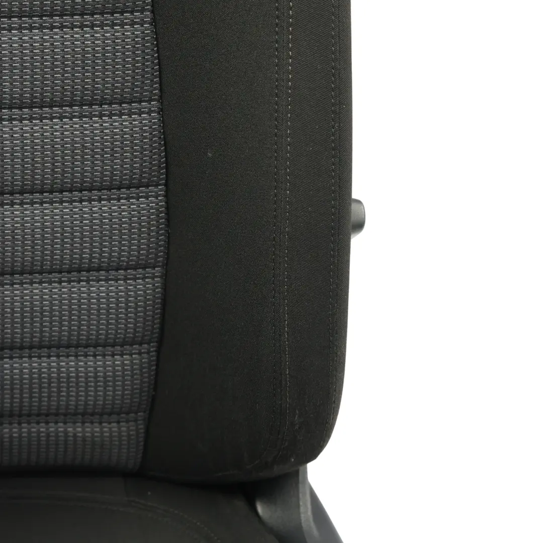 Volkswagen Passat B7 Siège Avant Chauffant Intérieur En Tissu Noir Gauche - SKU 3AA881805ET-1 - Numéro de pièce 3AA881805ET