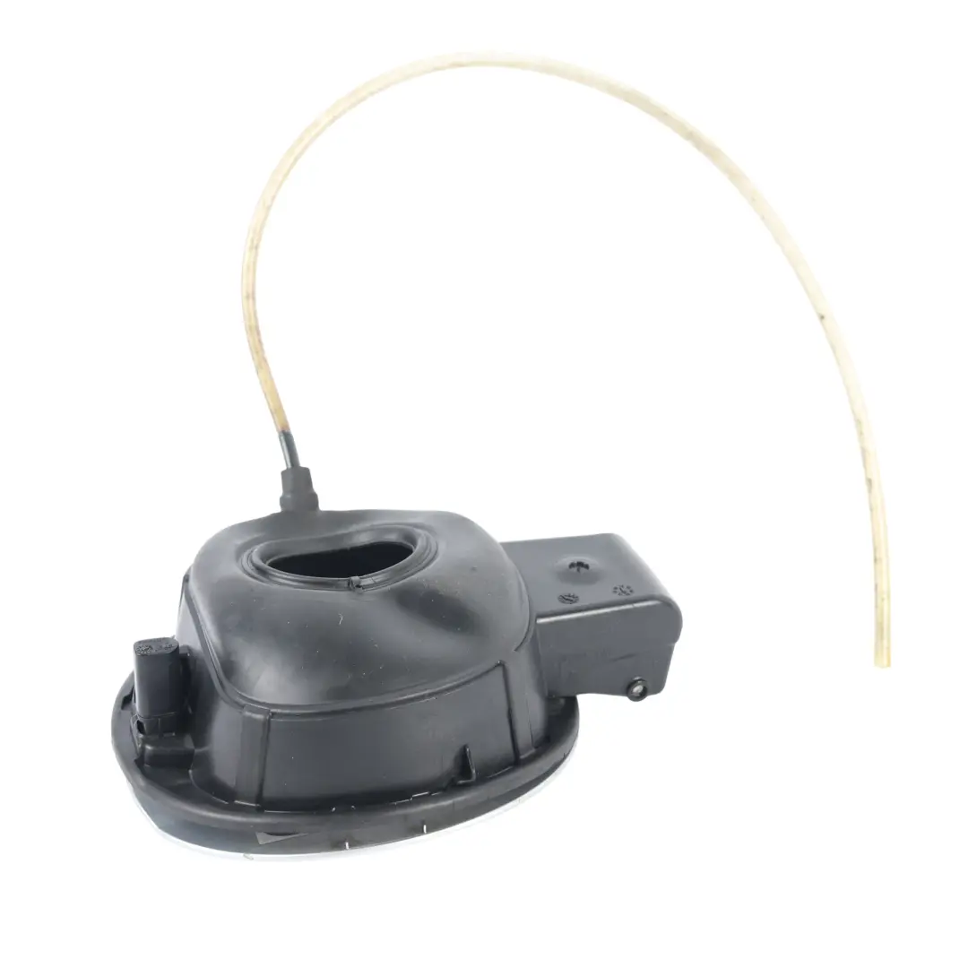Volkswagen Passat B7 Tapa Combustible Plata Reflex Metalizado A7W - SKU 3AF809857-RES - Número de pieza 3AF809857