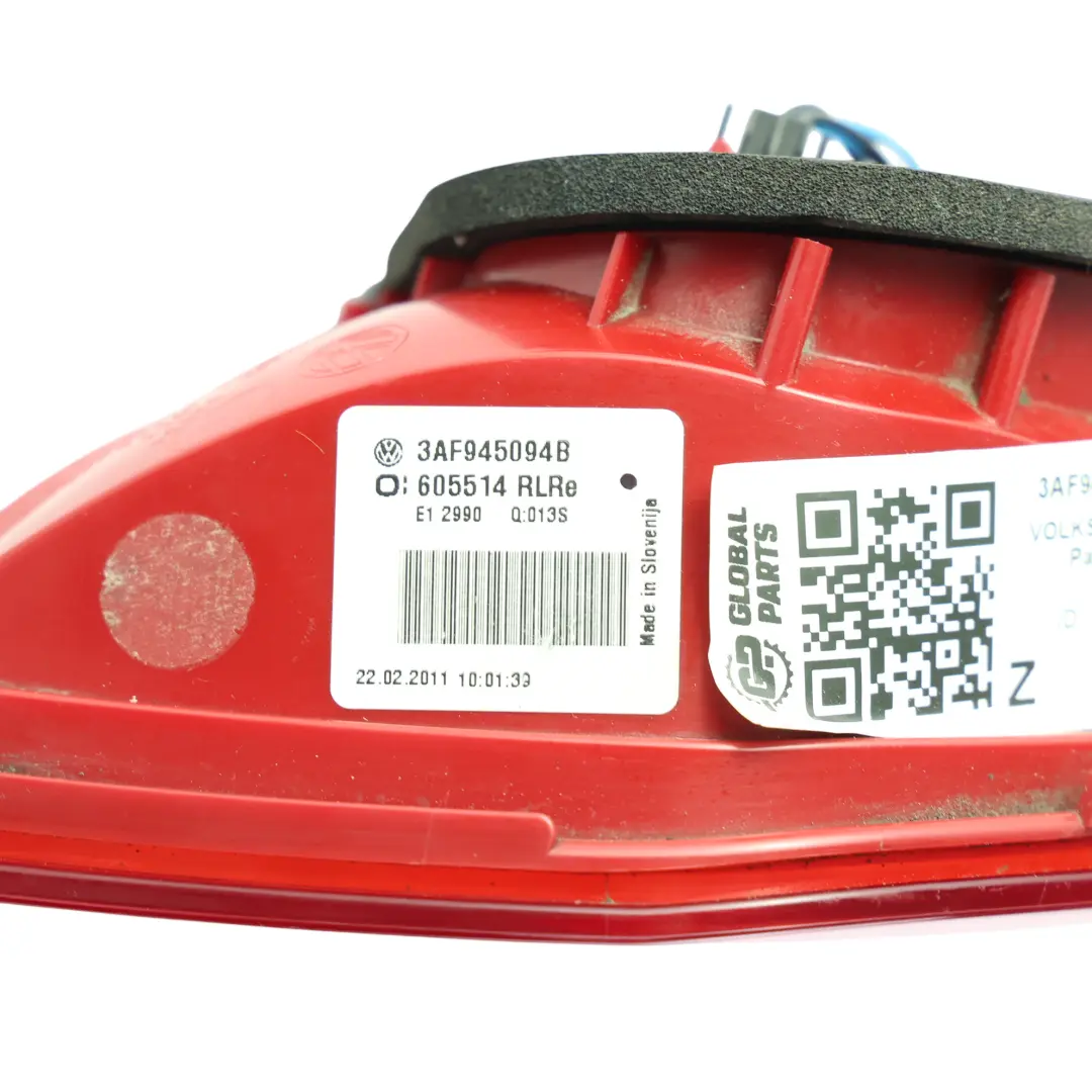 Luz Trasera Interior Derecha para Volkswagen Passat B7 Estate con número de pieza 3AF945094B Volkswagen Passat B7 Estate Luz Trasera Interior Derecha - SKU 3AF945094B - Número de pieza 3AF945094B