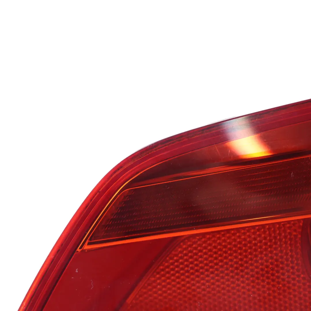 Volkswagen Passat B7 Break Feu Arrière Intérieur Droit - SKU 3AF945094B - Numéro de pièce 3AF945094B