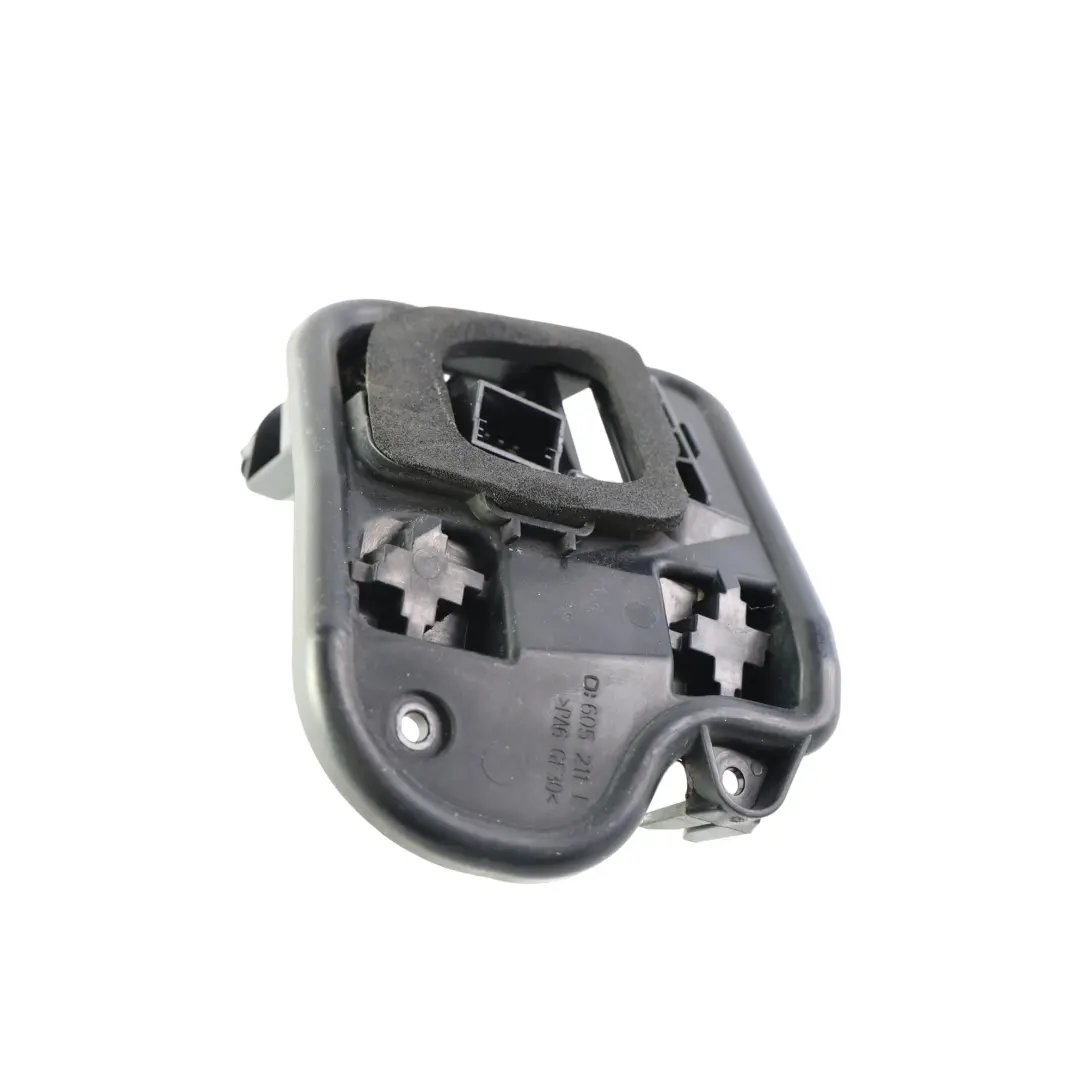 Wkład Lampy Tylnej Lewy do Volkswagen Passat B7 o numerze 3AF945957 Volkswagen Passat B7 Wkład Lampy Tylnej Lewy - SKU 3AF945957 - Numer Części 3AF945957